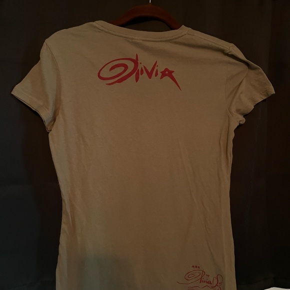 Olivia - Bettie Page Tee - Picture 5 of 8